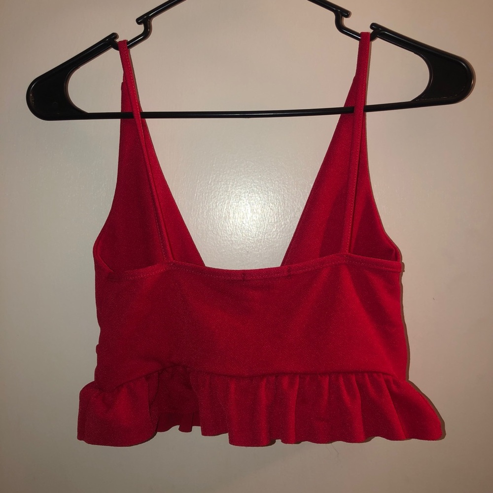 Red crop top - Picture 5 of 6